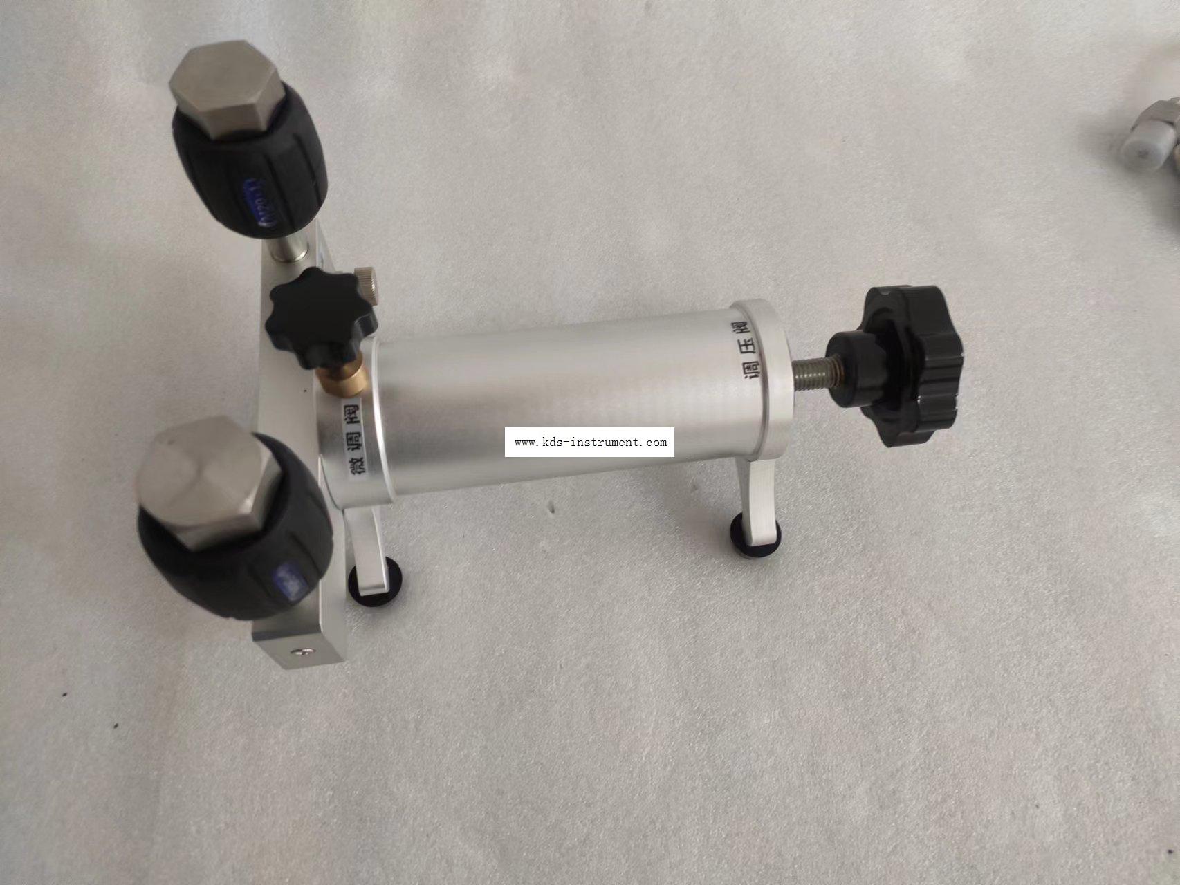 KT12 Micro-Pressure Comparator
